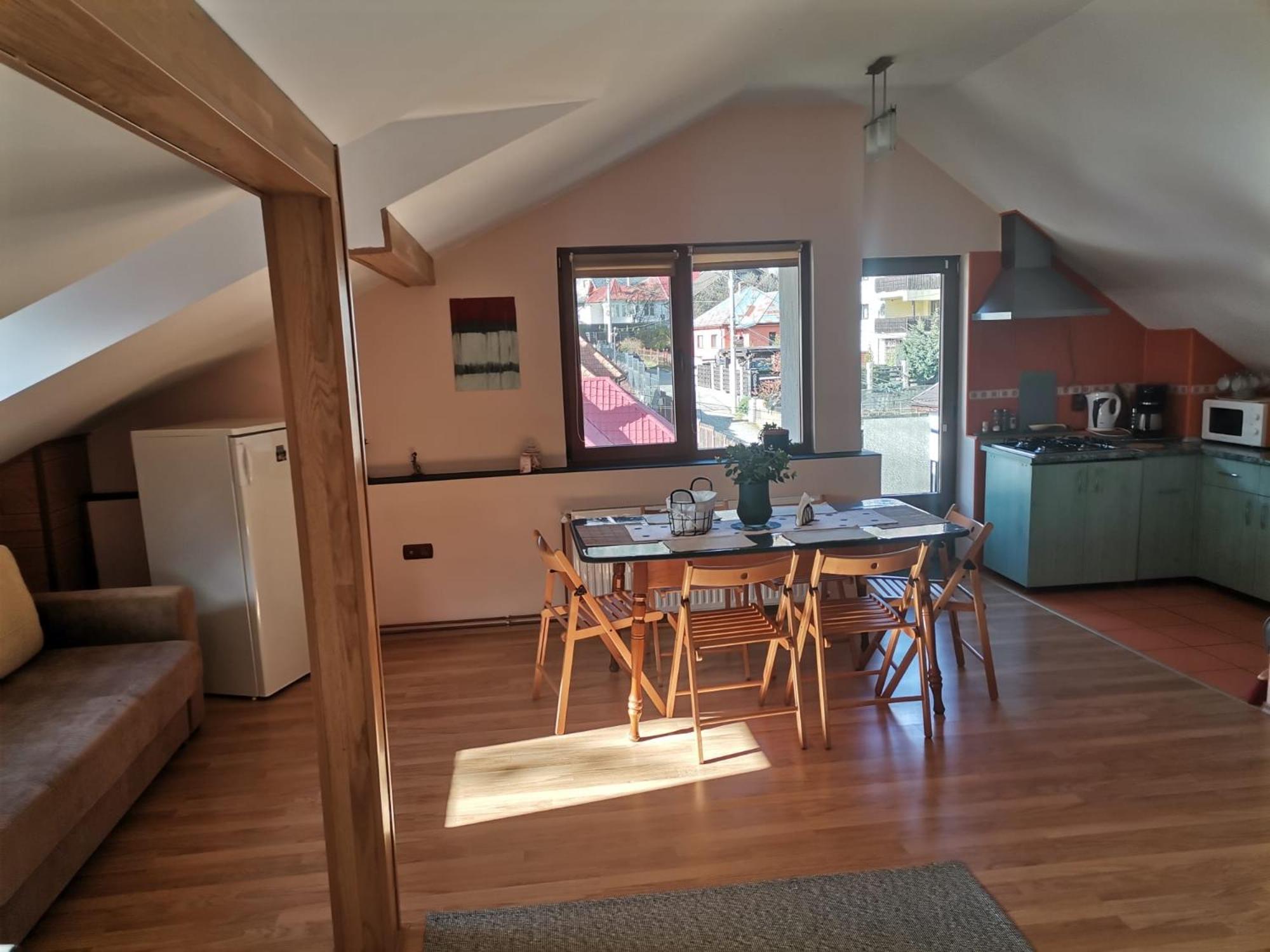 Zoso Home Buşteni Eksteriør bilde
